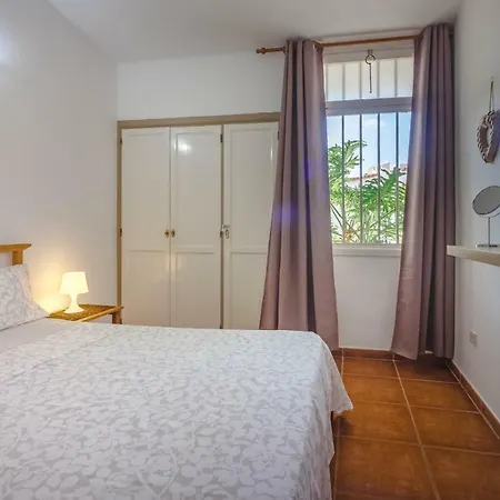 Ocean View Top Floor Spacious One Bedroom Wi-fi Pool Costa Adeje (Tenerife)